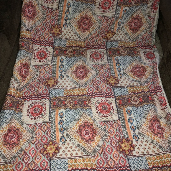 Comforter Set - Picture 2 of 5